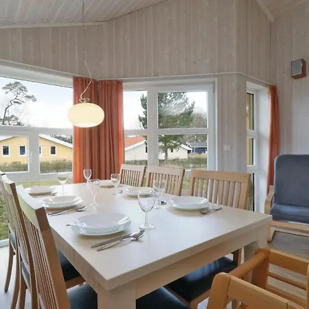 Freibeuterweg 3 - Dorf 6 Holiday home Priwall